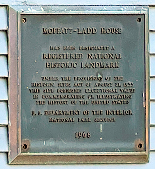 Plaque